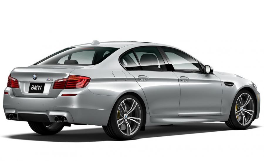  BMW M5 Pure Metal Silver Limited Edition 2016 года  (фото 2 из 3)